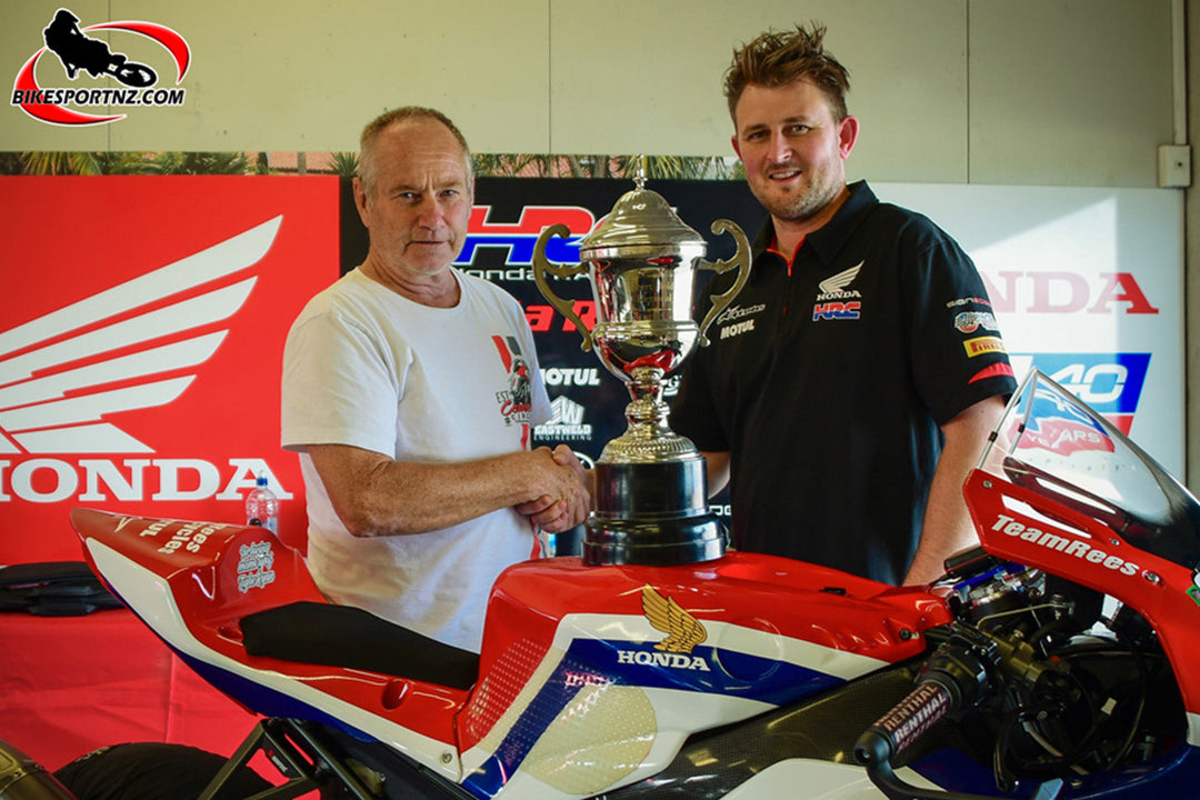 SPECIAL MAJOR TROPHIES PRESENTED AT NATIONALS FINAL